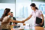 Axis বেঙ্কত নতুনকৈ Staff'ৰ প্ৰয়োজন