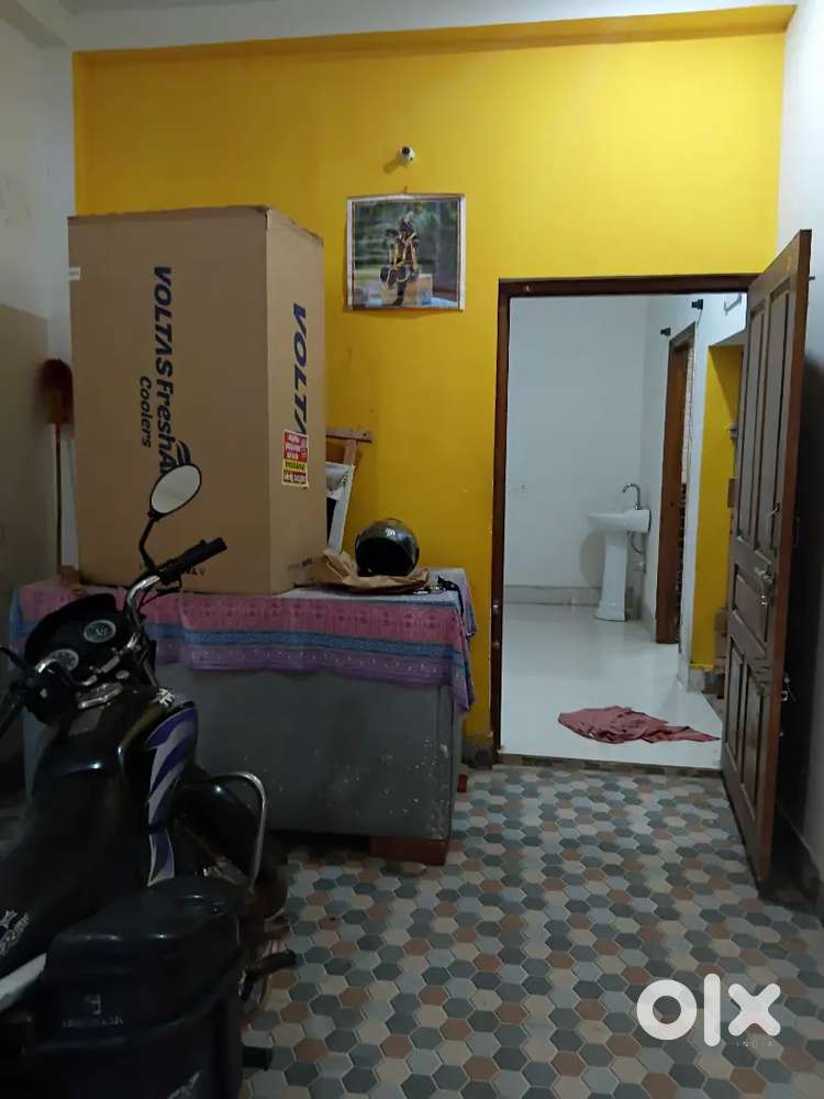 For rent purpose 2bhk flat for Bachelors and nuclear family