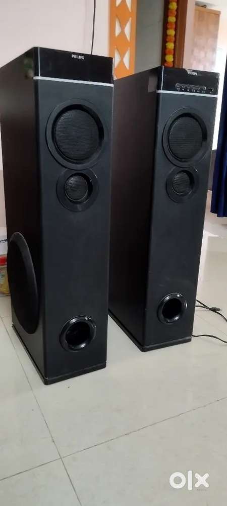 Philips SPA9085 Tower Speakers100W Powerful SoundExcellent Condition