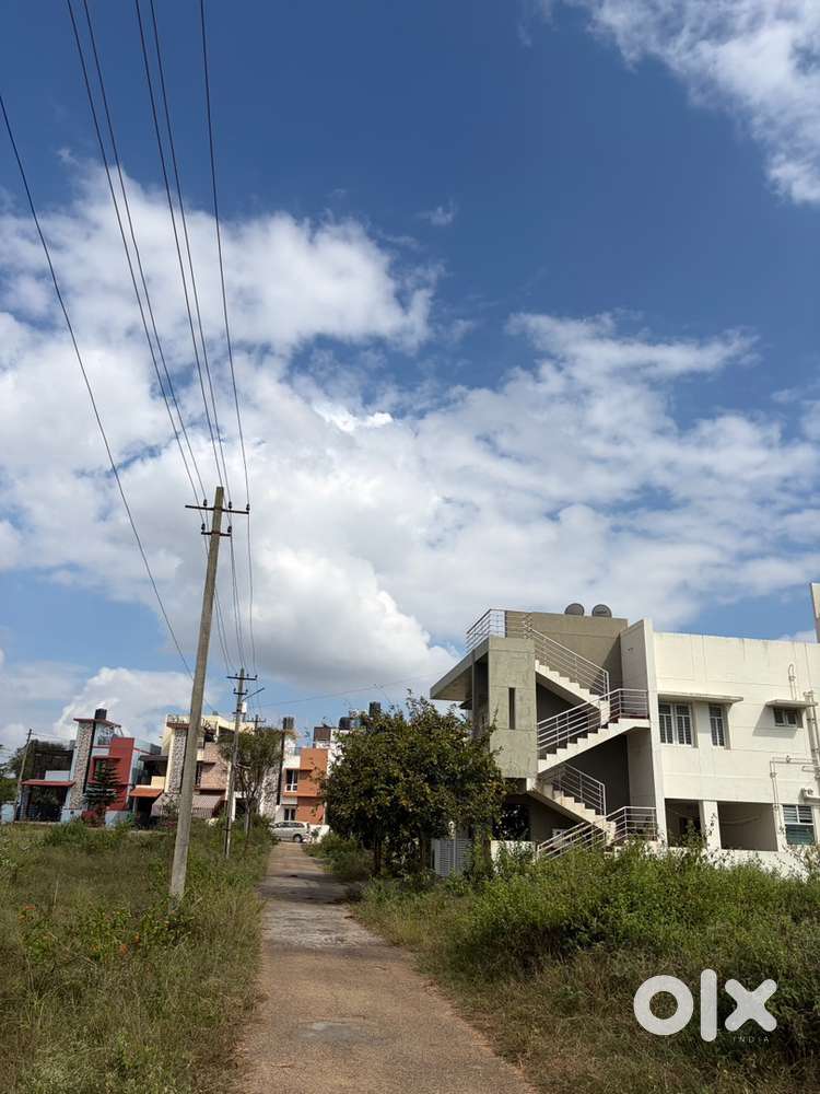 30x50 North facing site sale Vijayanagar 4th stage