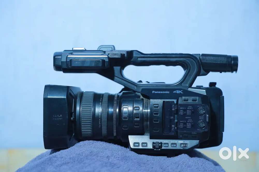 PANASONIC 4K ux 90 camera sale