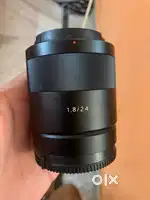 sony ziess APSC 24 mm 1.8 sonnar len for sell