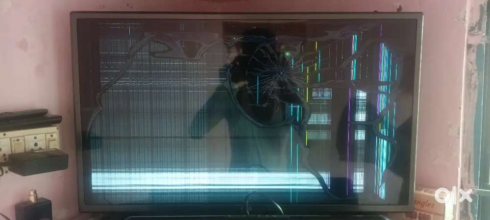 LG 32 inch LED TV problem display screen