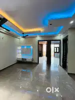 3bhk flat space 100 guj lift and Car parking
