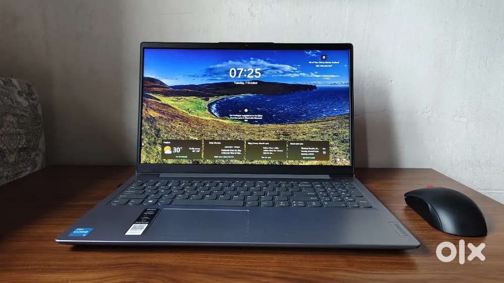 Lenovo IdeaPad Slim 3 Laptop