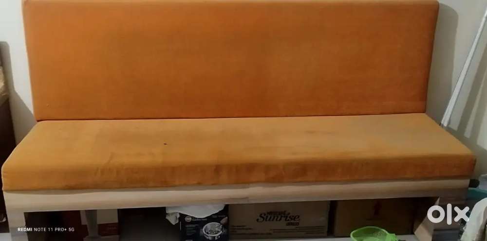 Used Sofa For Sale - Comfortable & Sturdy Seating