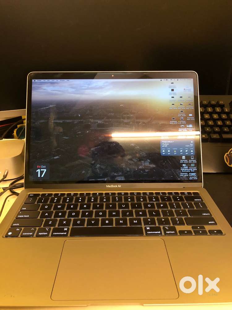 Apple MackBook Air M1