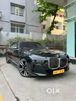 BMW i7 xDrive60, 2024, Electric