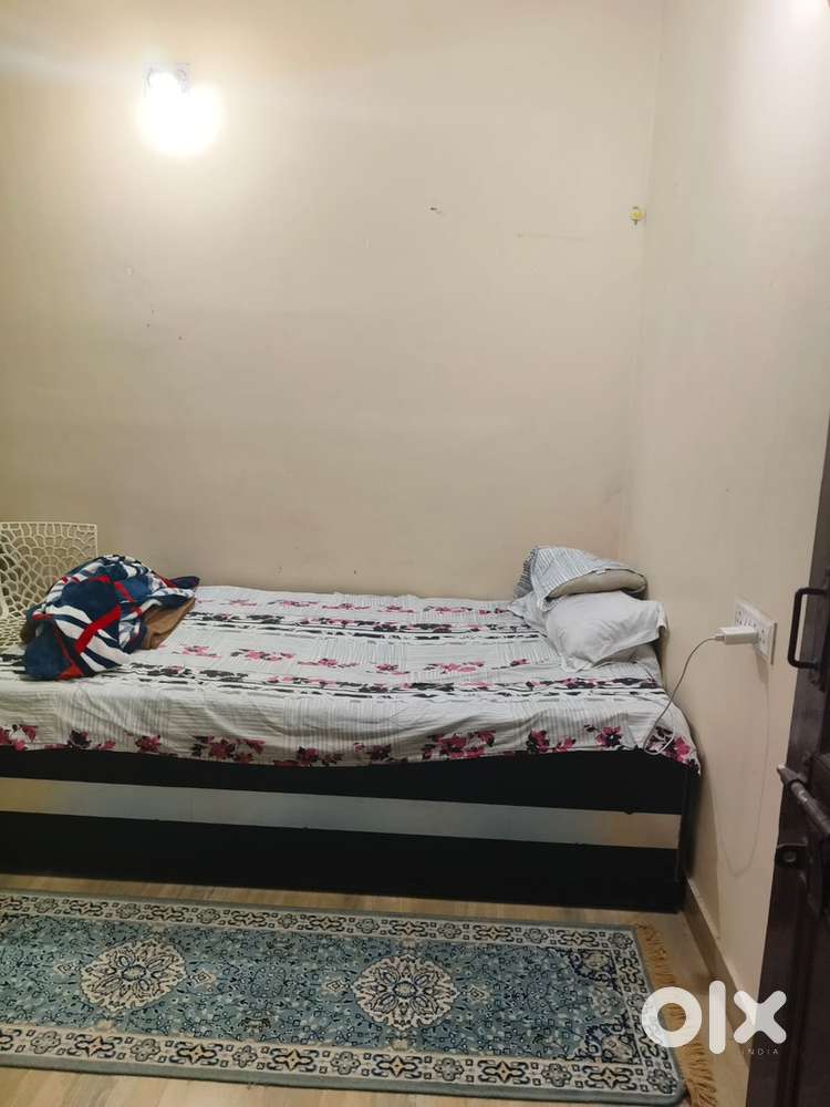 1Bhk in safe and prime location