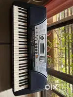 Yamaha PSR - 340 keyboard