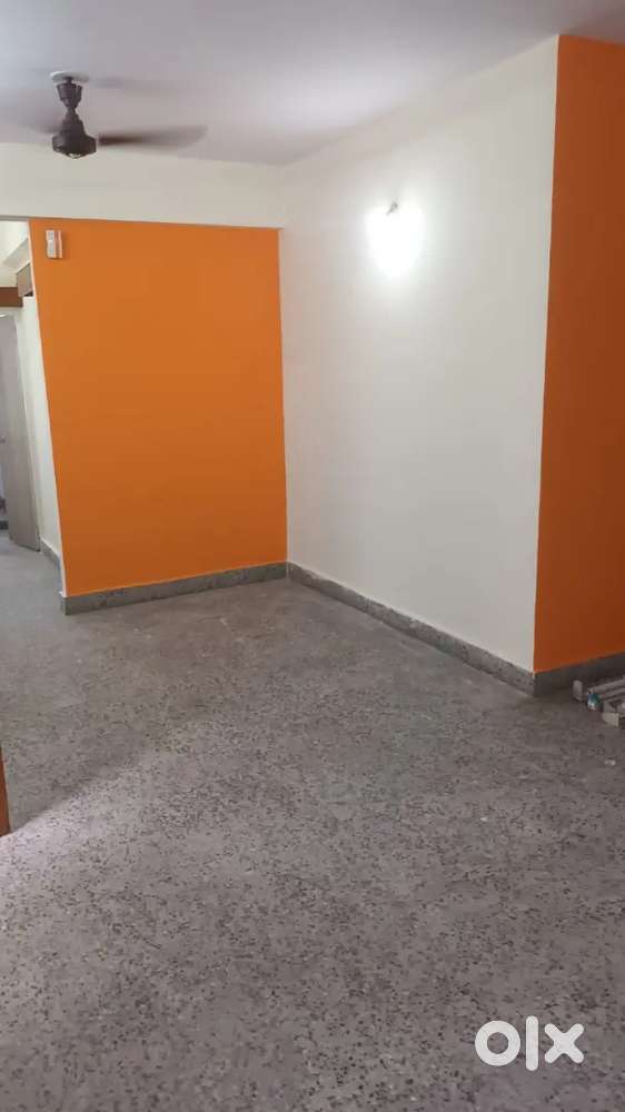 2bhk independent flat for rent mp nagar zone 2 board office