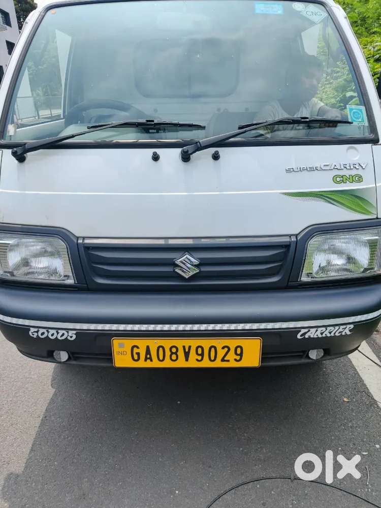 Looking for a driver for commercial vehicle for goods distribution