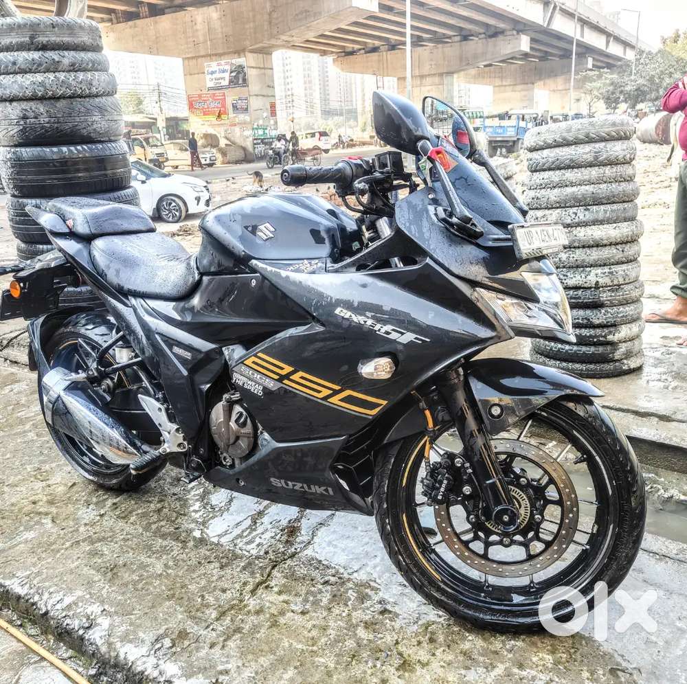 Suzuki Gixxer SF250