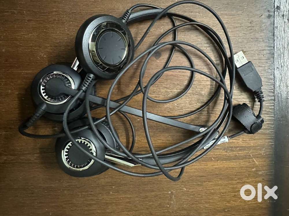 Jabra headset/Brand new Bluetooth handsfree biz 2400