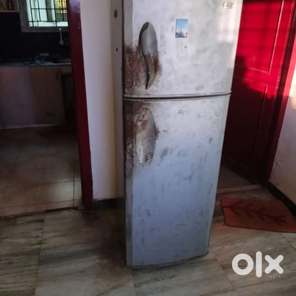 Lg refrigerator