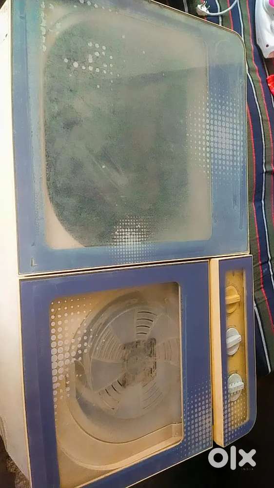 Godrej Washing Machine (Semi automatic)