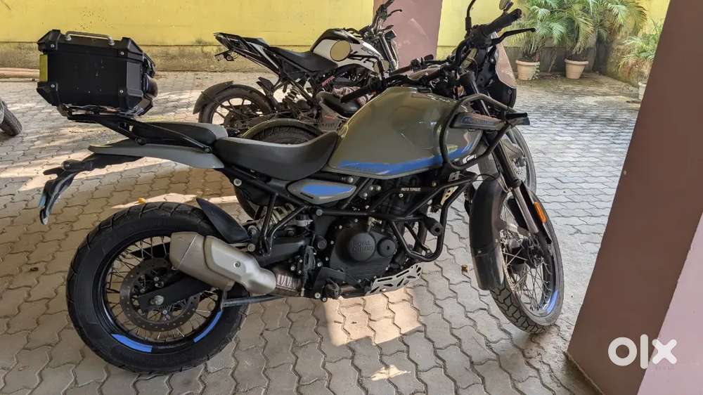 RE Himalayan 450, in showroom condition