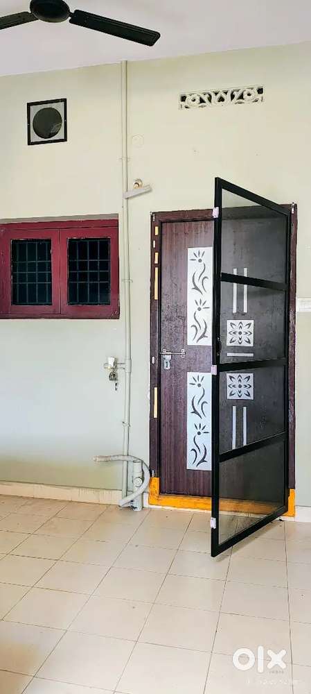 To-Let for 1Bhk House for Rental on vakalapudi Main road