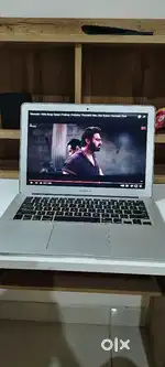 MacBook Air (i5 processor, 8gb Ram, 128gb storage) 2015 model