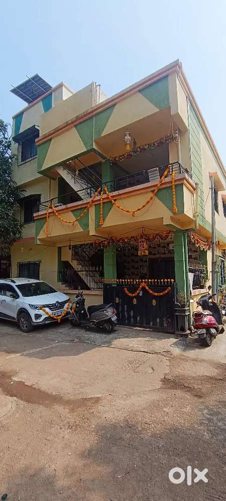 5200 rent and 20000 deposit