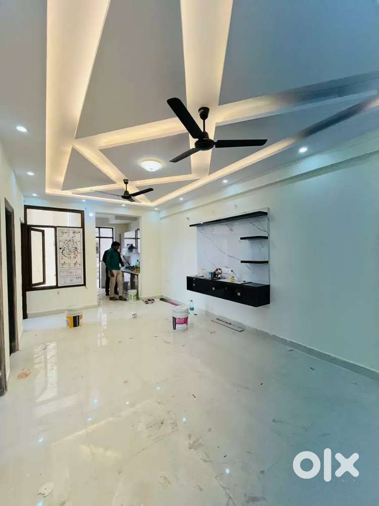 2 bhk semifurnished luxury high rise apartment sec  63 faridabad
