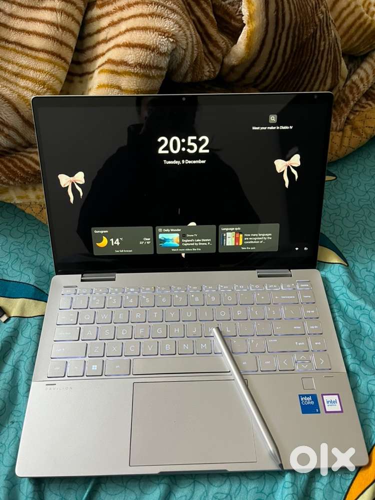 Hp laptop touchscreen with pen itel graphics