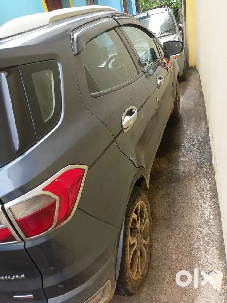 Ford Ecosport 2014 Diesel 180000 Km Driven