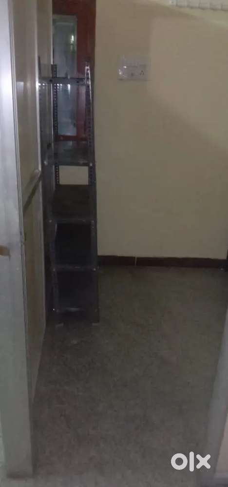 Bachelors rooms single seperate for Boys only