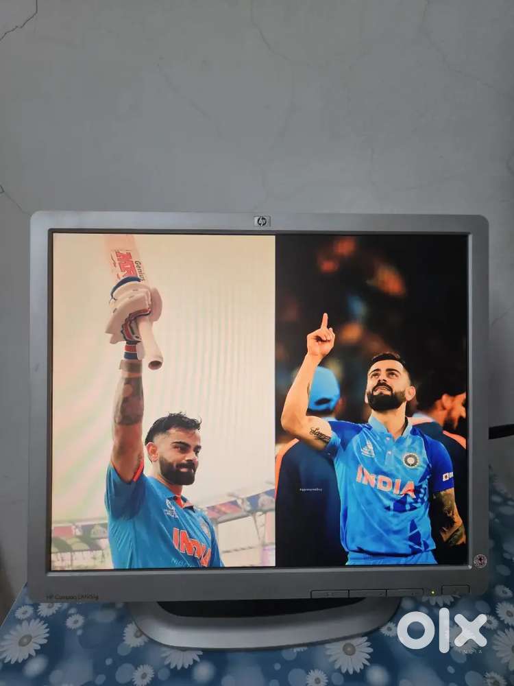 HP 19 LCD Monitor with adjustable height & HDMI cable (Negotiable)