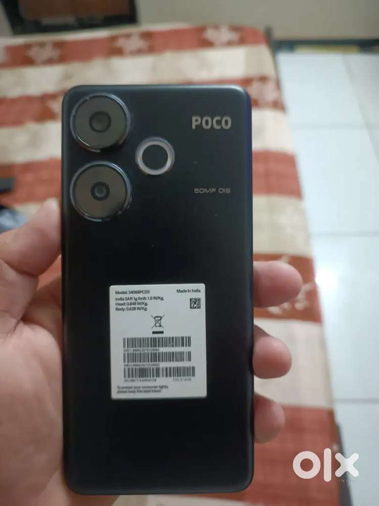 Poco F6 Black 12/512 With Original Bill Box Charger