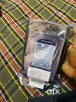 INTERNAL HDD/WD23PURZ.       2 TB brand neww