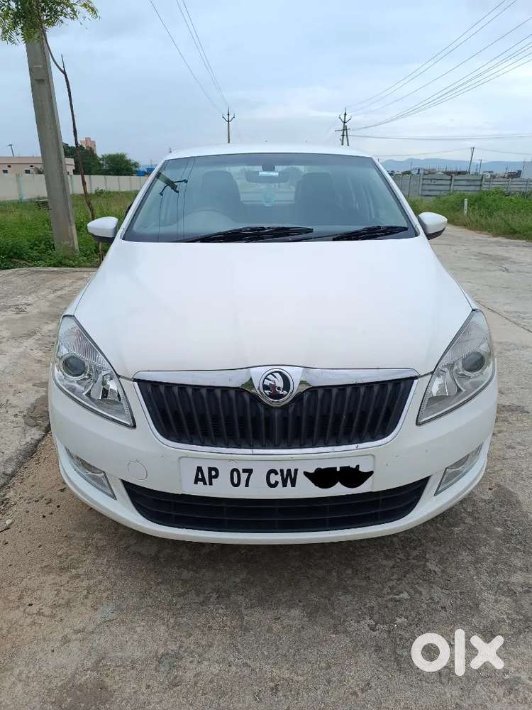 Skoda Rapid Style Plus (1.5 TDI CR) BS4