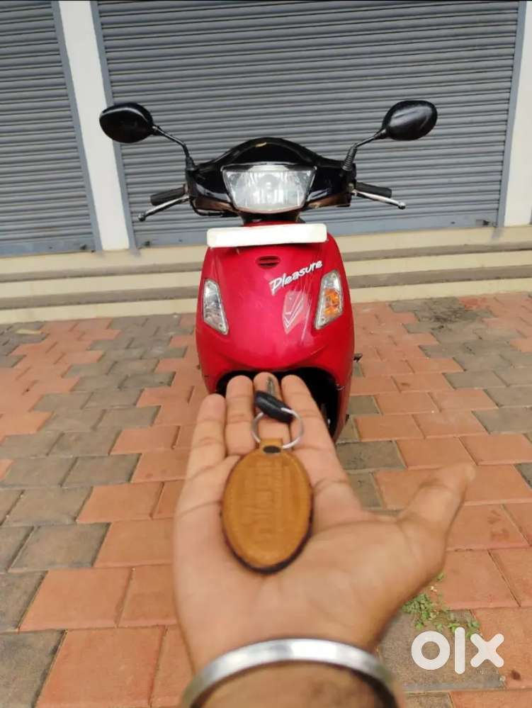 VERY NEAT AND CLEAN HERO PLEASURE