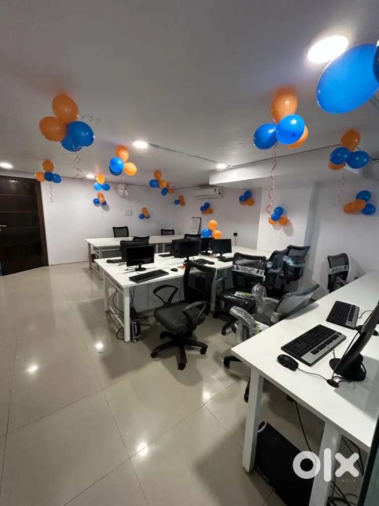 BOSS CABIN WORK-STATION-20 FURNISHED OFFICE AT RENT M.G ROAD INDORE