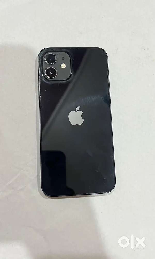 iPhone 12 Black color