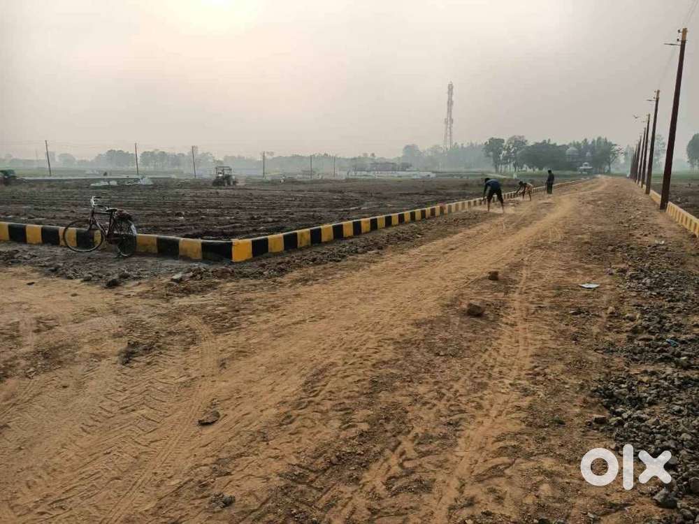 न्यू साइट कब्जा पहले दिन करजहां गोरखपुर देवरिया बायपास रोड EMI PLAN