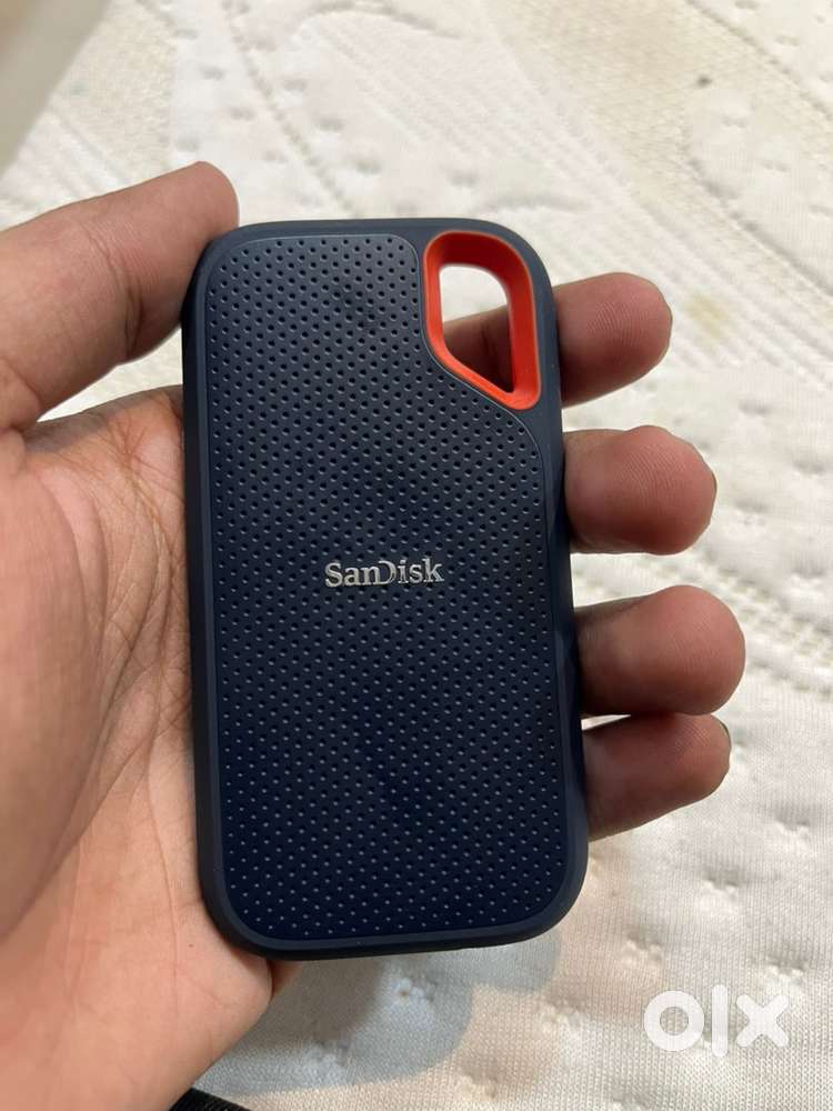 Sandisk Extreme Portable SSD 2TB, 1050MB/s 10 days old
