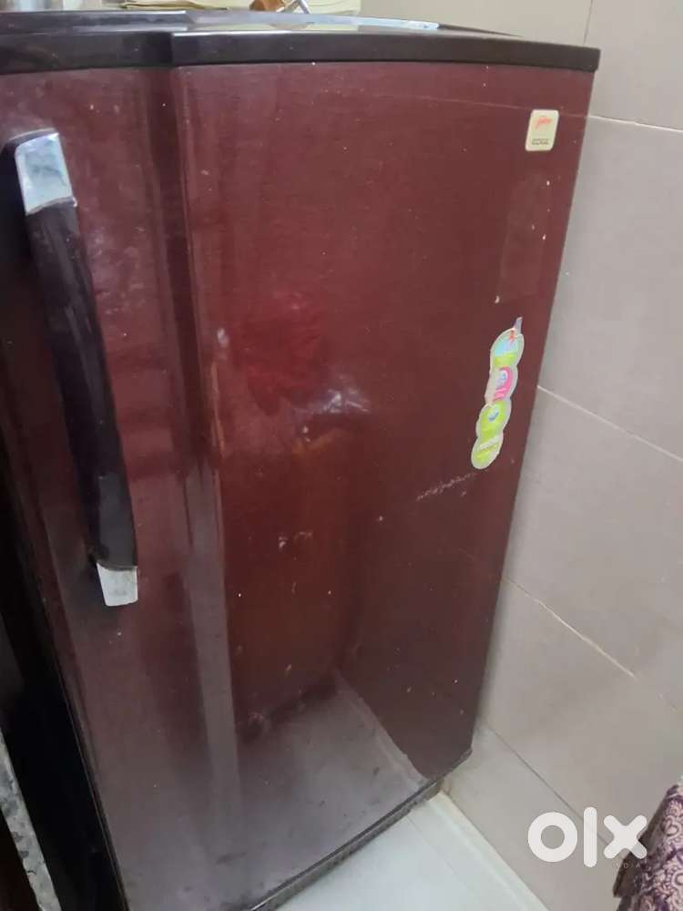 Selling Fridge
