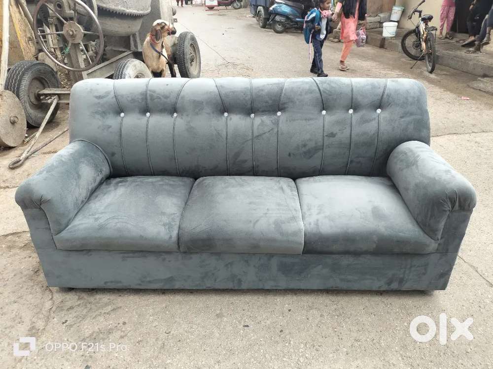 Grand designaric three seats