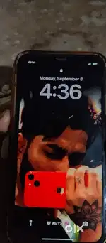 iPhone 11 64 gb good condition