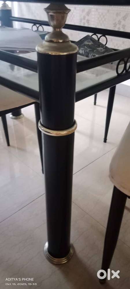 4 - Seater Glass Dining Table