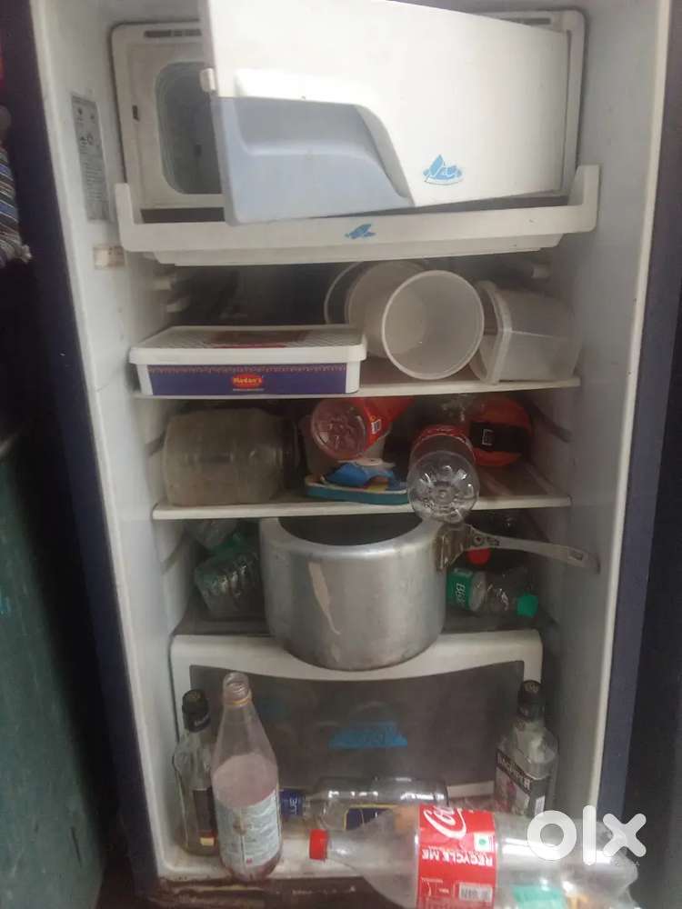 Godrej fridge 265 unit