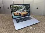 Apple Macbook Pro  i7/16/512/5.5gb Graphics  15inch Retina Touchbar