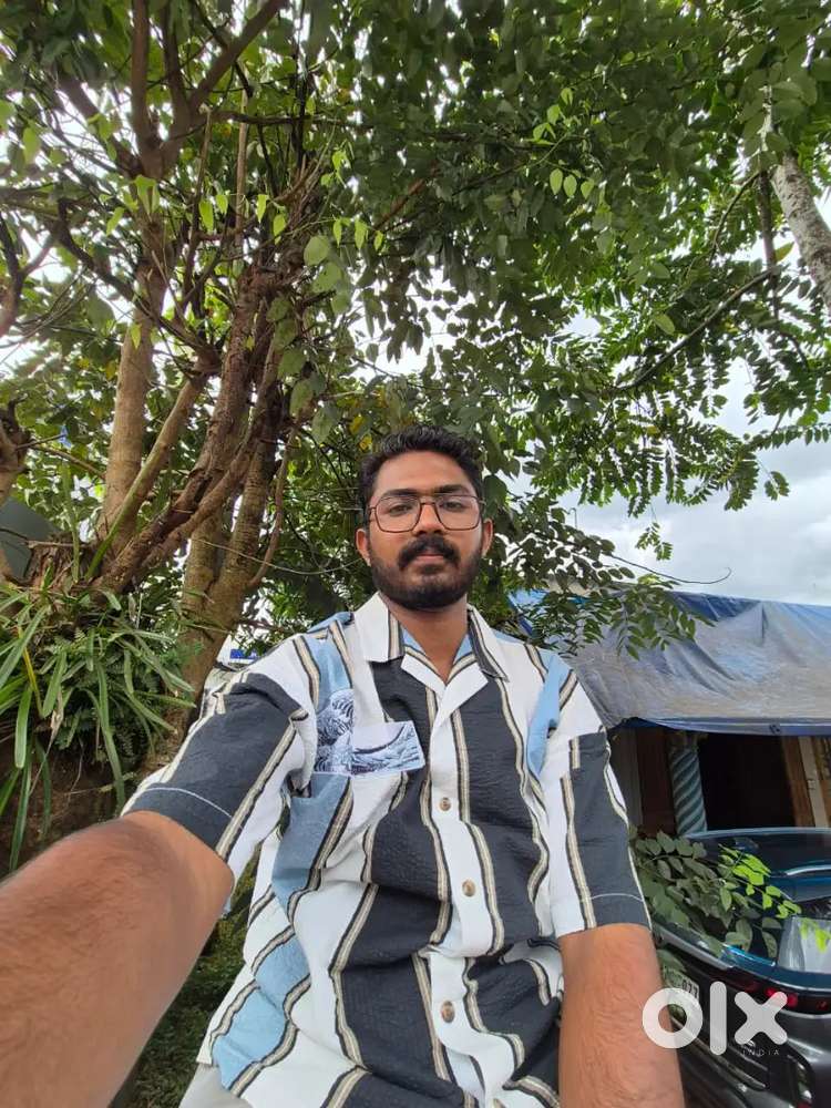 I am a driver looking for a good driver job