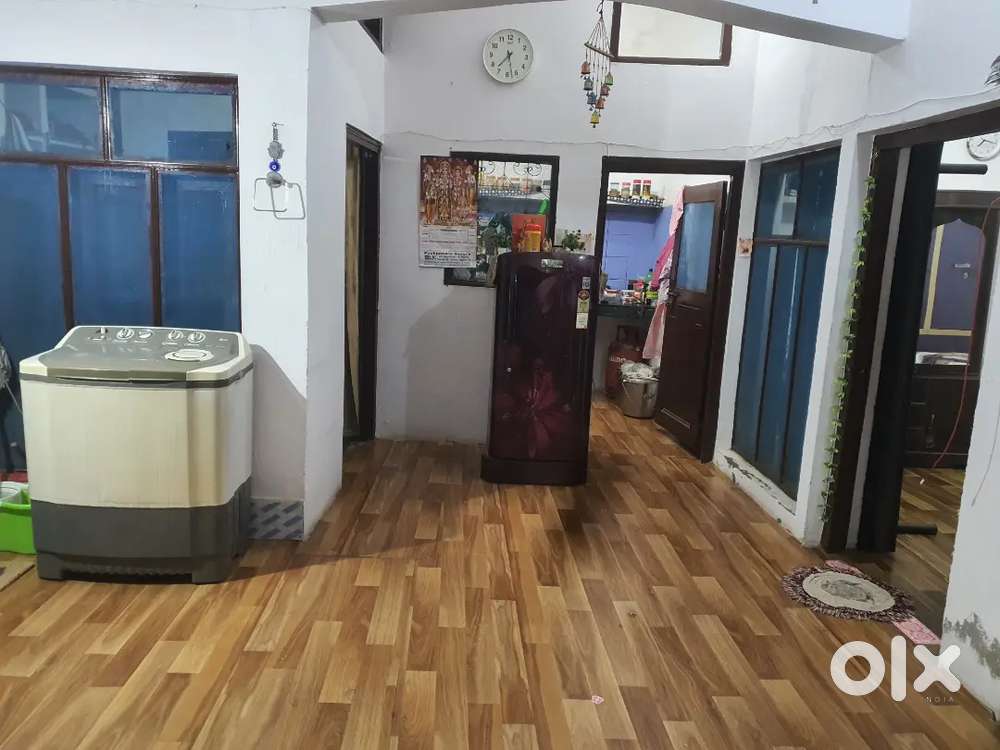 !!! URGENT !!! HOUSE FOR SALE - NANAKMATTA - READY TO MOVE.