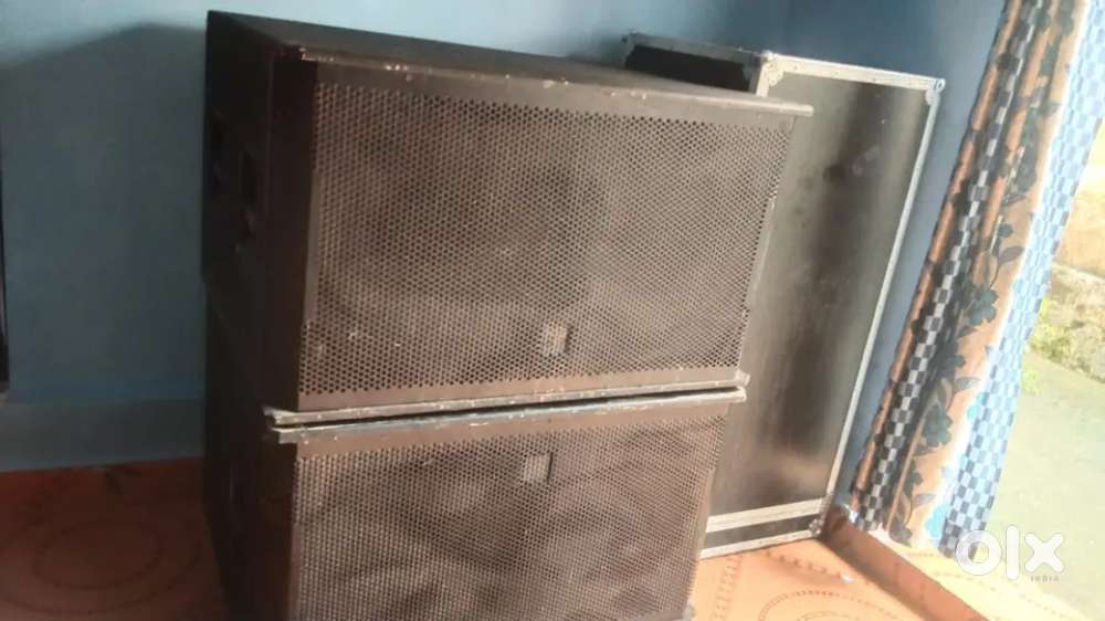 Bass 2000 watt  price 50000