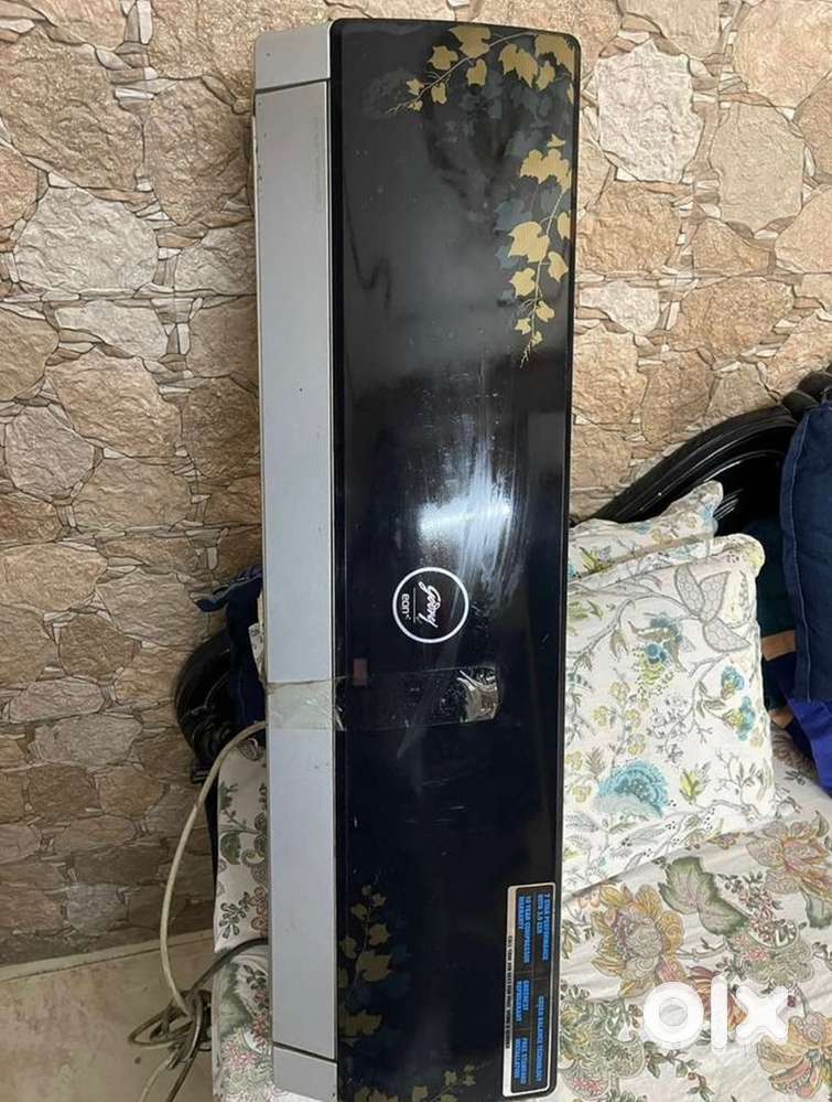 Split ac 1.5 ton very good condition