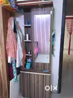 Dressing table