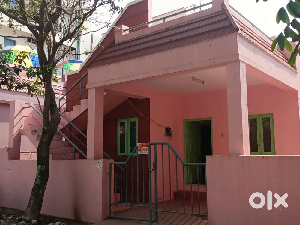 2 BHK independent house for sale price 10.000 per square feet