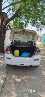Swift dzire November 2011 ka modal hai
